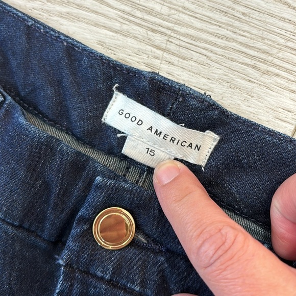 Good American Skinny Jeans in Blue size 15 ( 34 ) - Picture 4 of 12